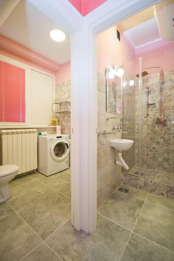 Romance Belgrado Exterior foto