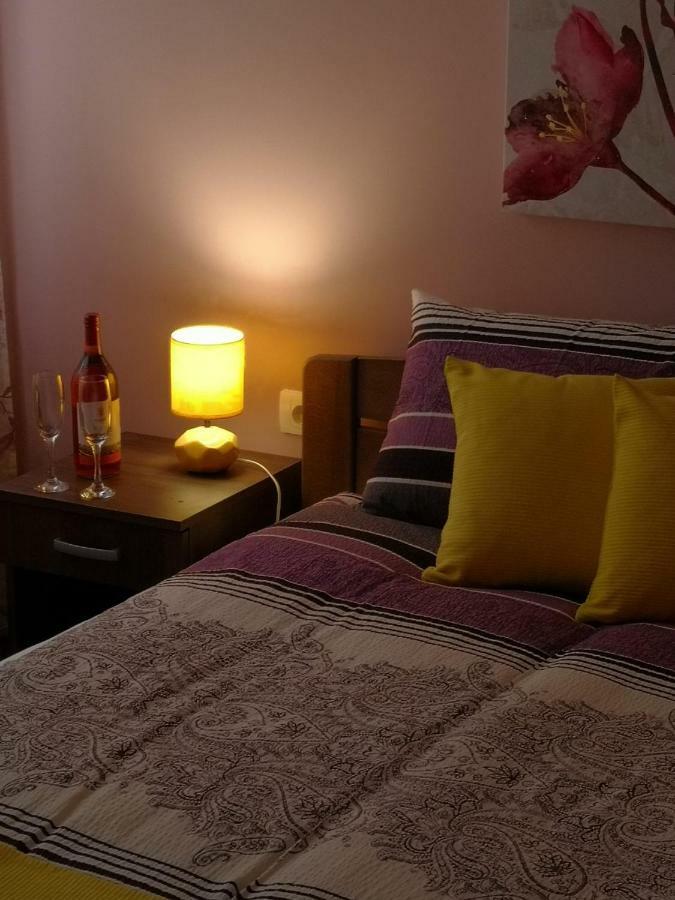 Romance Belgrado Exterior foto